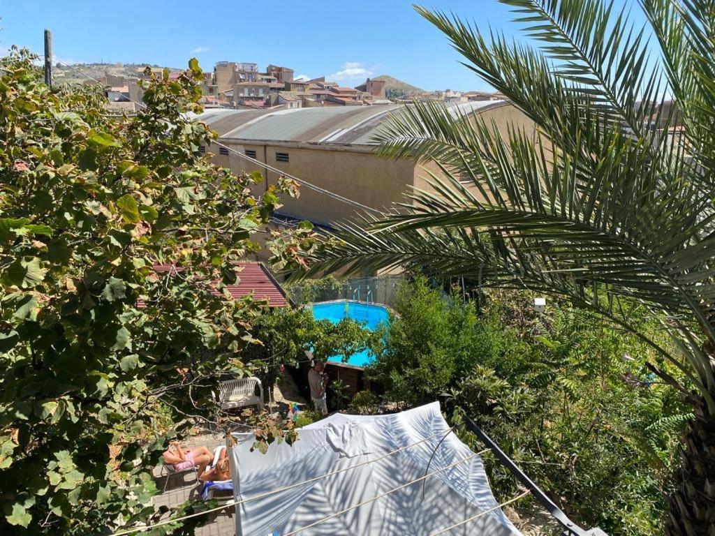 Al Qatta Bed & Breakfast Canicatti Bagian luar foto