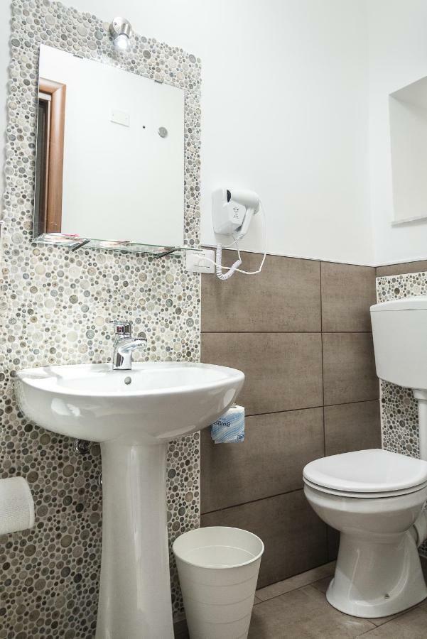 Al Qatta Bed & Breakfast Canicatti Bagian luar foto