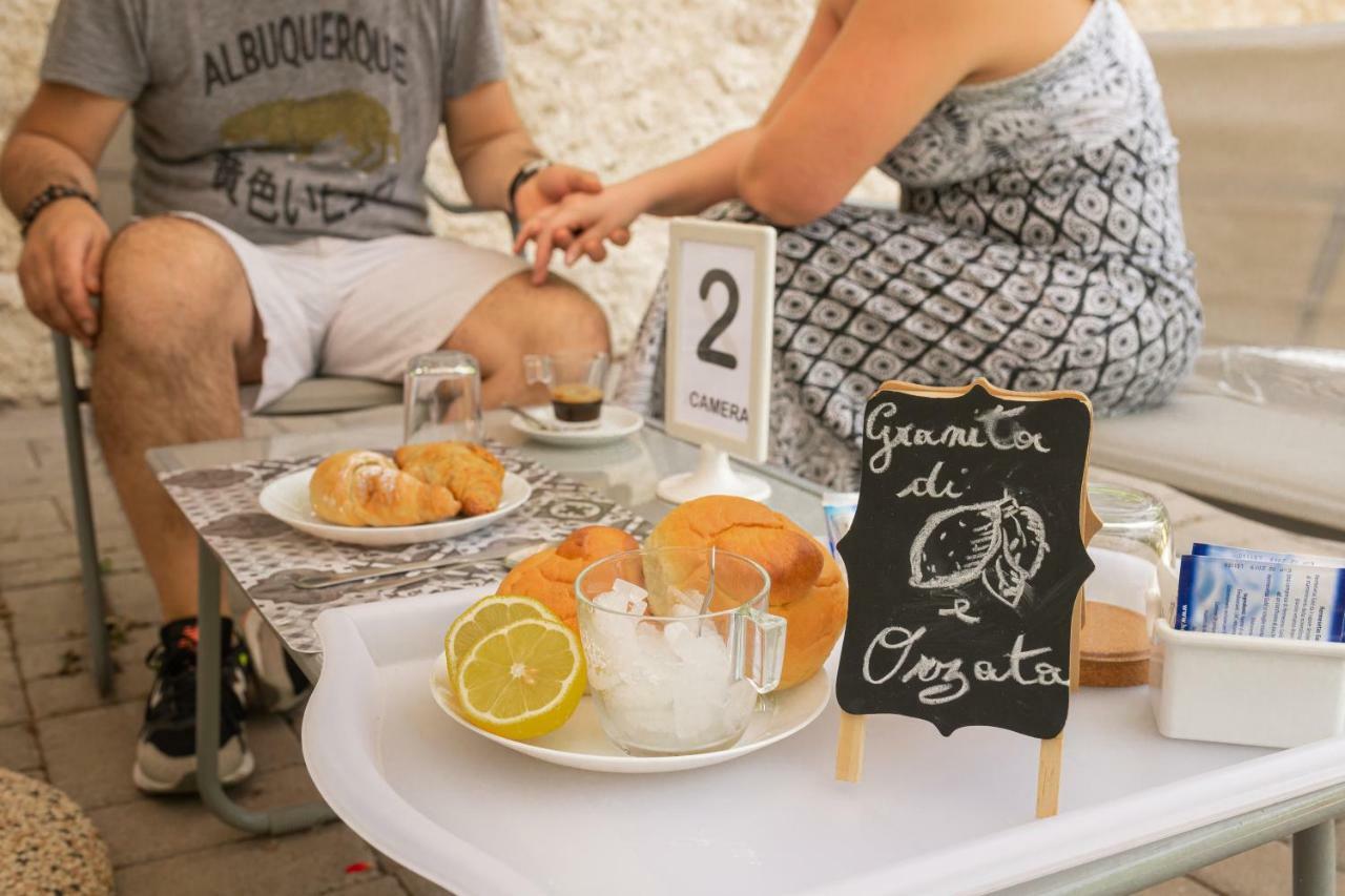 Al Qatta Bed & Breakfast Canicatti Bagian luar foto
